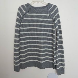 cute and cozy sweater!